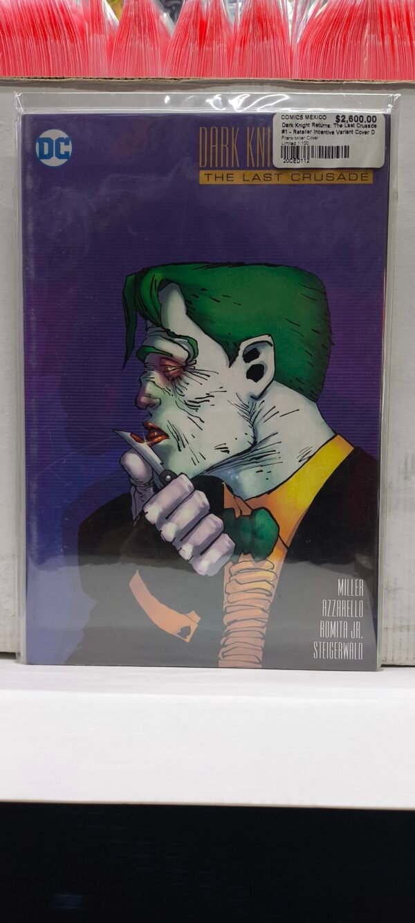 Dark Knight Returns: The Last Crusade #1 - Retaller Incentive Variant Cover D - Frank Miller Cover